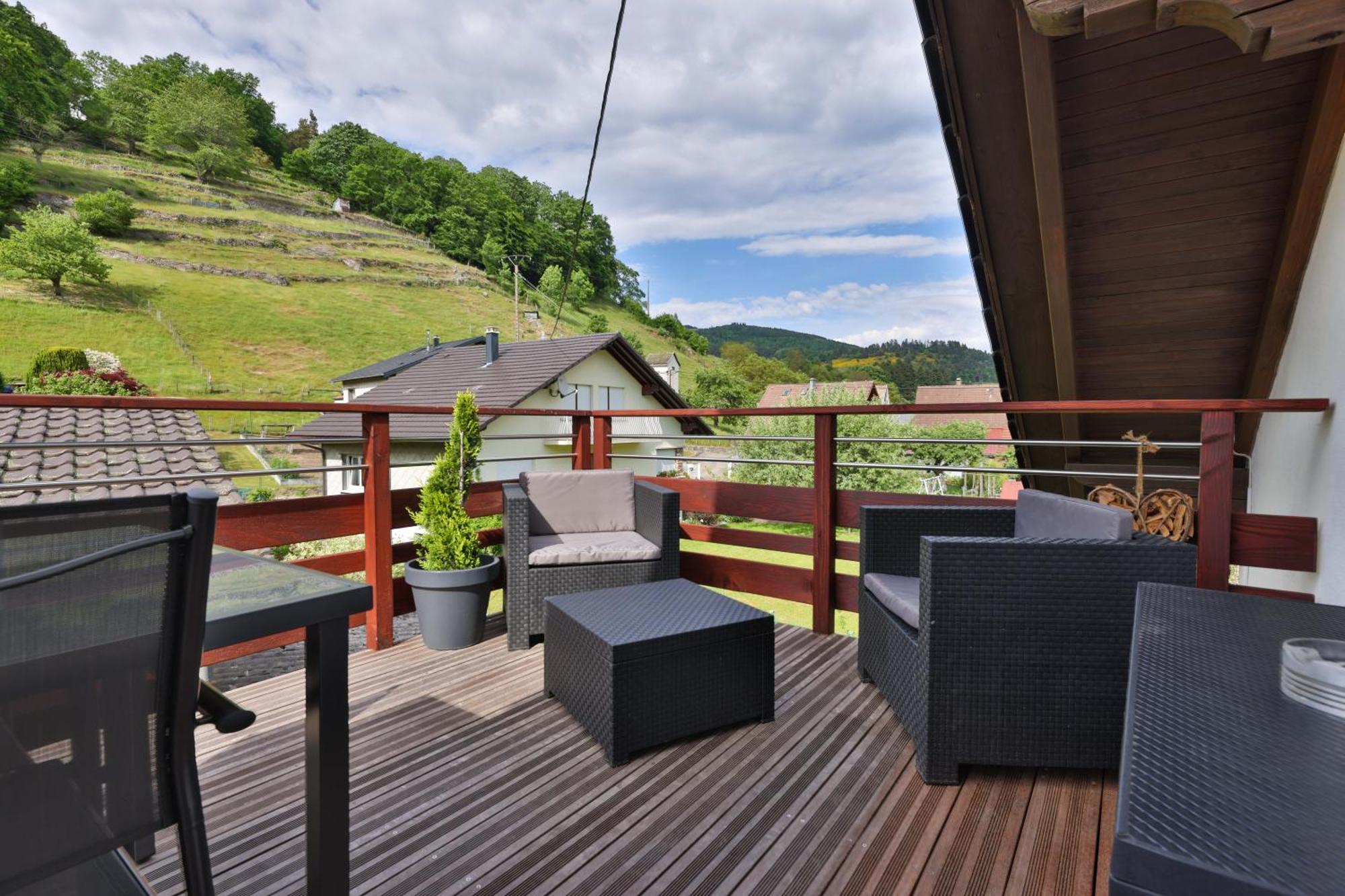 Gite Du Silberwald Charmant Gite Avec Spa - Jacuzzi , Acces Privatif Stosswihr Room photo